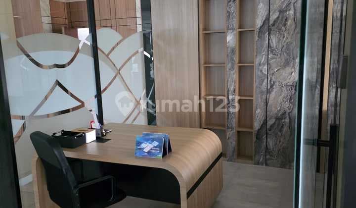 Office Tower The Smith Alam at Alam Sutera 458.4 m² Furnished