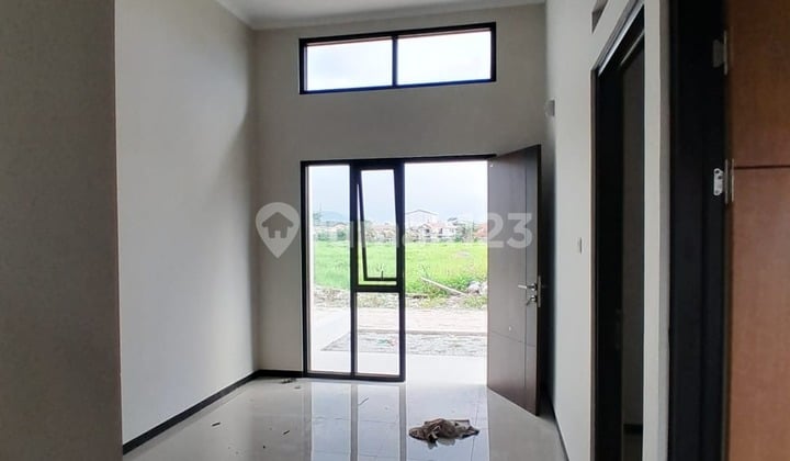 Dijual Rumah Minimalis Modern Ditaman Cibaduyut Indah