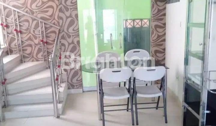 Rumah 2 lantai Full furnished kondisi terawat siap huni akses mobil lokasi strategis ditengah kota Denpasar diarea Renon