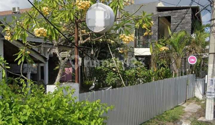 TRANSLATION: For rent: Cafe & Villa area Pererenan, near Canggu.