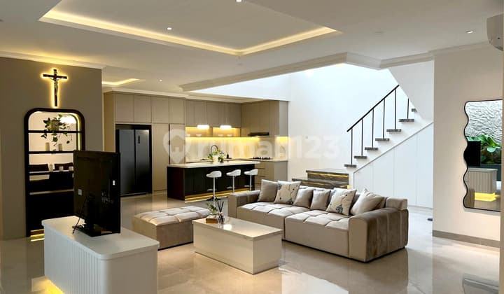 Rumah Bagus Banget Fully Furnished SHM Alam Sutera