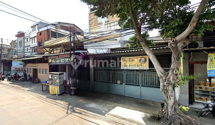 Rumah Pinggir Jalan, Cocok untuk Usaha di Jembatan Lima, Jakarta Barat
