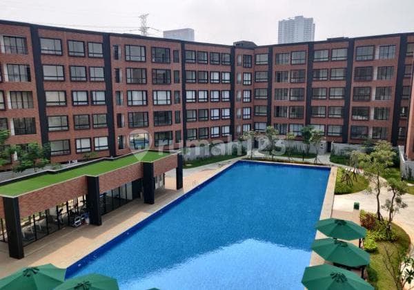 Apartment Lloyd Alam Sutera 3 BR Bagus Unfurnished