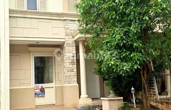 Rumah di BSD Vanya Park Bangunan 2 Lantai Sudah Rapih Siap Huni