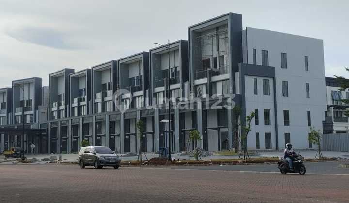 Ruko 3 Lantai di Gading Serpong Unit Baru Hoek Lokasi Strategis