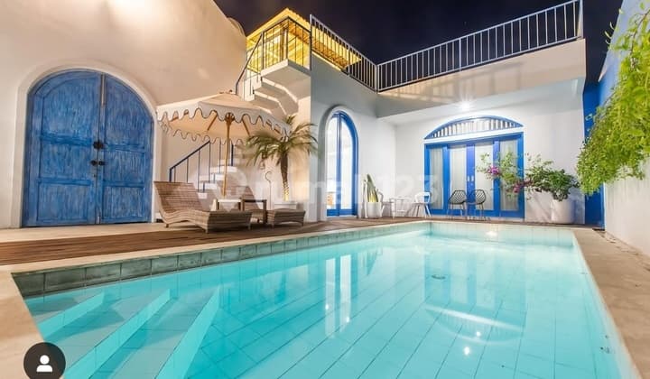 Vila 346.0 M² Hgb Di Seminyak Bali