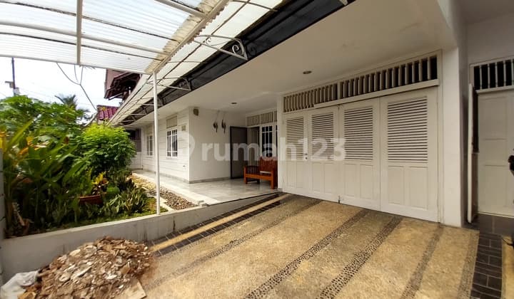 Rumah Kontrakan SHM di Pondok Indah