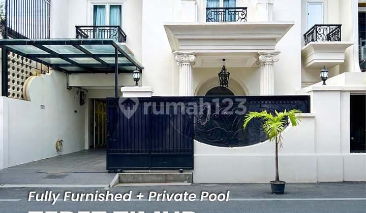 Rumah, 2 Lantai, SHM, di Tebet,