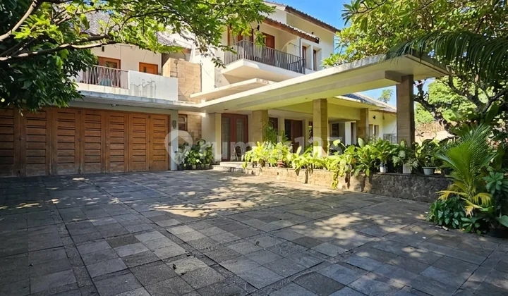 Siap Huni, Rumah, 2 Lantai, SHM, Bebas Banjir,Kebayoran Baru