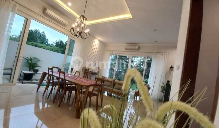 Rumah Bagus Unfurnished SHM BSD, Tangerang