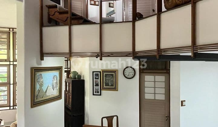 Nice hook house in Bintaro sector 2