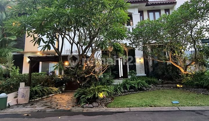 Rumah Cantik Dan Asri Dengan Private S.pool Di Alam Sutera