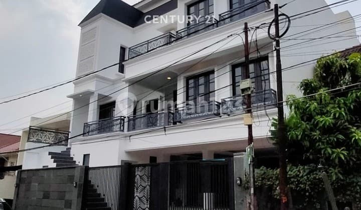 Dijual Rumah Bagus Strategis Di Gandaria Utara Kebayoran Baru