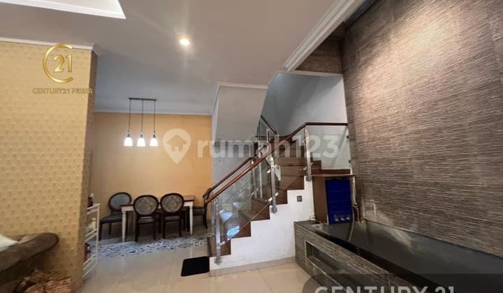 Dijual Cepat Rumah Hook Full Renovasi Di Puri Bintaro Sektor 9