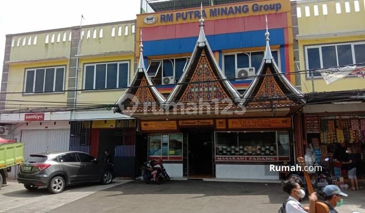 For Sale Ready-to-Use Shop House in Kunciran