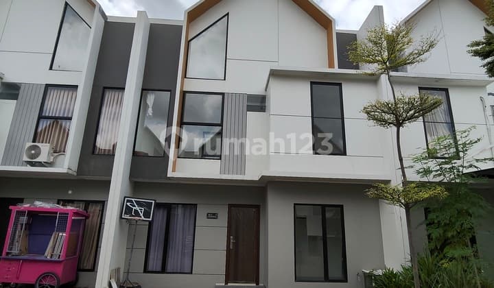 Disewakan Rumah Eastern Park Ada Ac, Grand Eastern Surabaya Timur