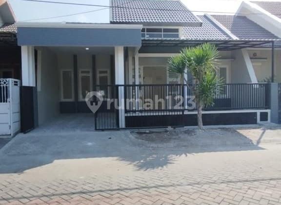 Dijual Rumah 1 Lantai Pondok Tjandra, Siap Huni