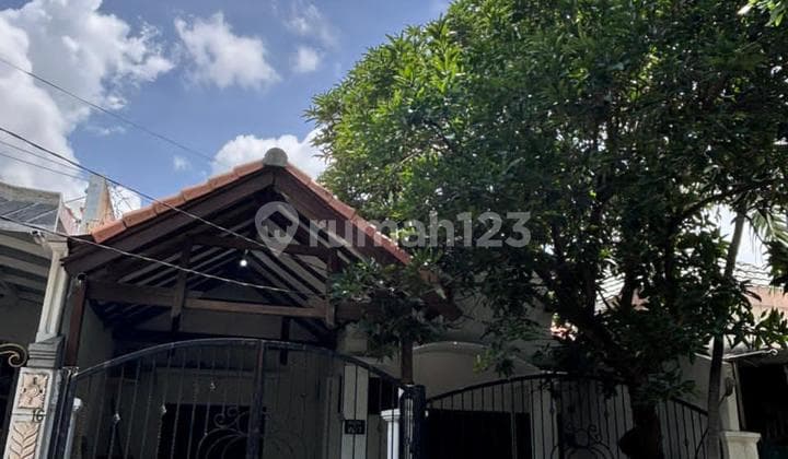 For Rent: Wisma Mukti House, East Surabaya