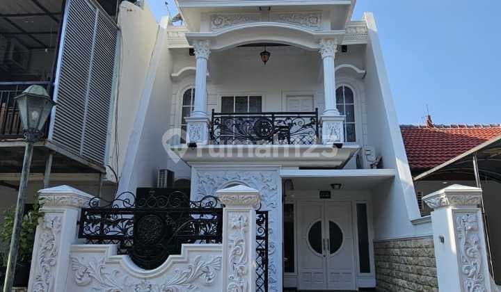 Dijual Rumah Semi Furnish Pakuwon City Surabaya Timur