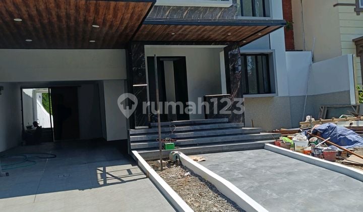 Dijual Rumah Mewah 2 Lantai Daerah Bsd