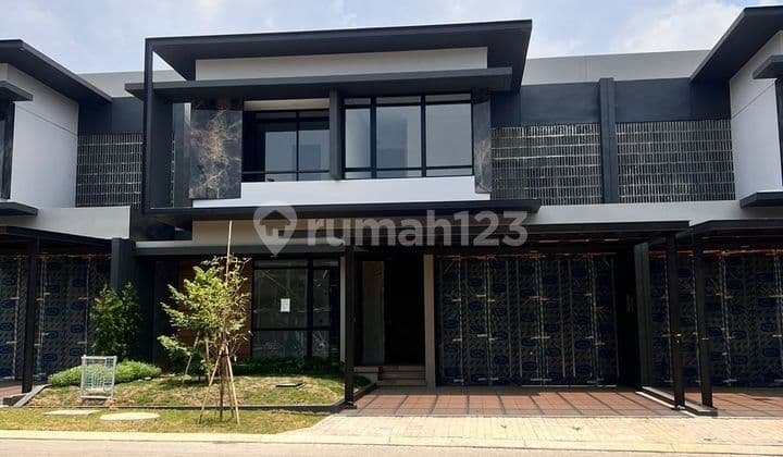 CHEAPEST! New Ready-to-Move-In House in Nilapadmi, Kota Baru Parahyangan