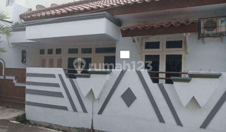 Dijual Rumah Pulo Asem Kondisi Bagus Siap Huni 1,5 Lantai