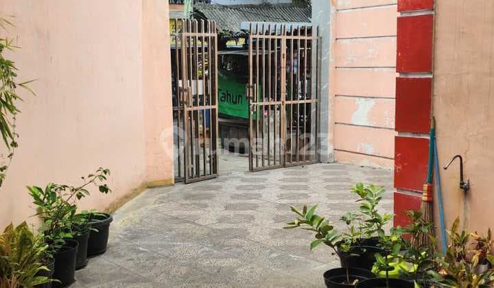 For Sale: Nice Cempaka Putih Boarding House Ready to Occupy