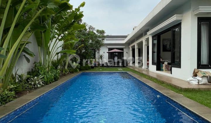 Rumah Mewah di Cipete Jakarta Selatan siap Huni Private pool