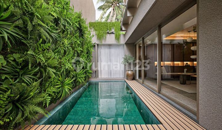 For Sale Rumah di Kemang Jakarta Selatan 3 Lantai + Private pool