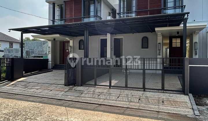 For Sale Brand New Rumah 2 Lt Di Kebayoran Baru Jakarta - Selatan