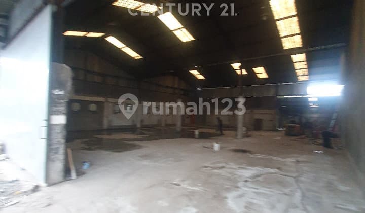 Available for rent: Shared Warehouse G on Jalan Daan Mogot, Kalideres, West Jakarta