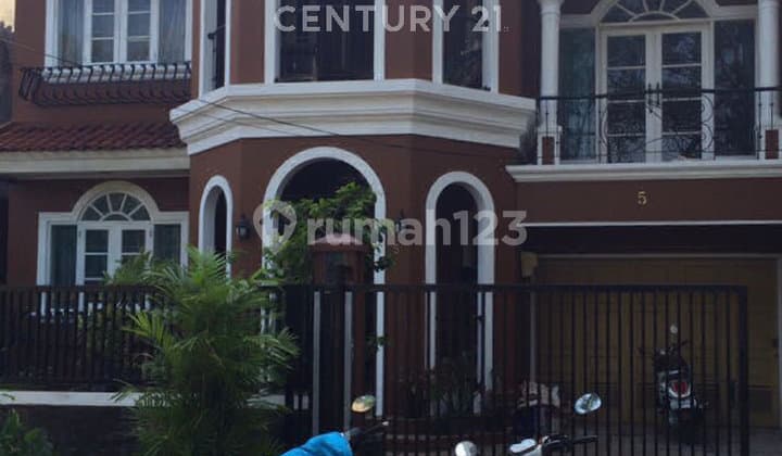 Dijual Rumah Bagus Siap Huni di Kebon Jeruk