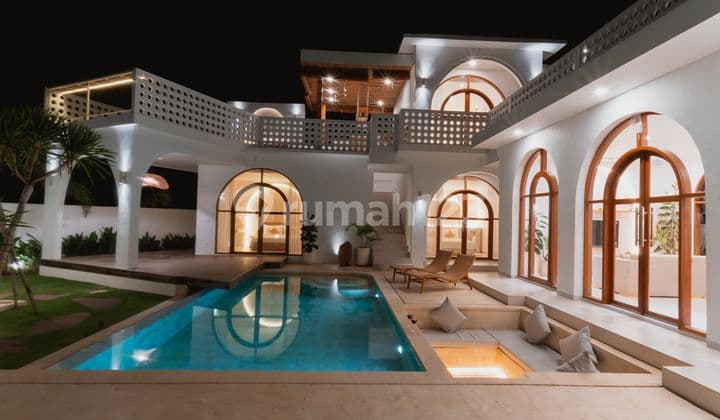 Brand New Mediterranean Villa 3 Bedrooms with Rice Field and Kelating Beach View Bali