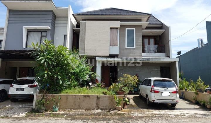 FOR SALE B.U RUMAH 2 LANTAI SEMI FURNISH DALAM CLUSTER BAMBU APUS JAKTIM