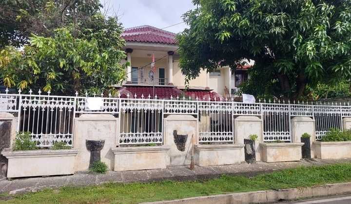 For Rent Rumah 2 Lantai Lokasi Komplek Condet Jaktim