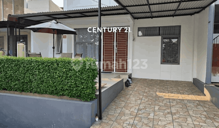 Dijual Cepat Rumah 2 Lantai Bagus Siap Huni di Lippo Cikarang