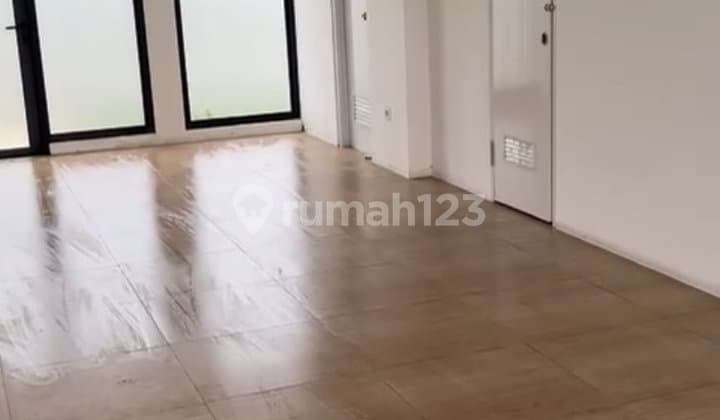 Ready-to-Occupy Shop House in Tanamera Lippo Cikarang