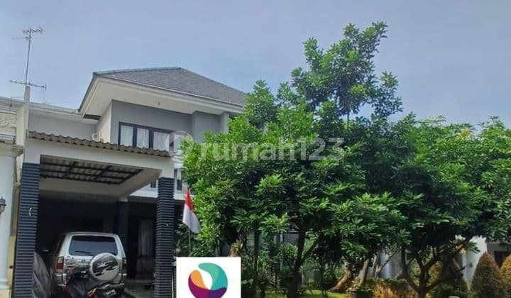 2-Storey House with Good SHM Near Mall