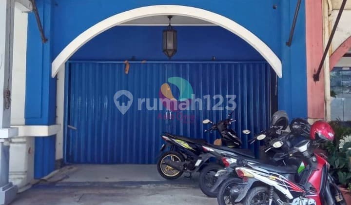 Near Toll Access, Shop House, 2 Floors, Near Tourist Attractions,