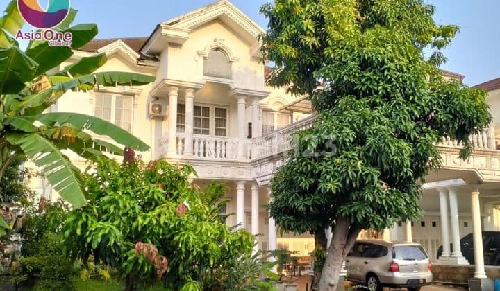 Rumah 2 Lantai SHM Bagus Timur