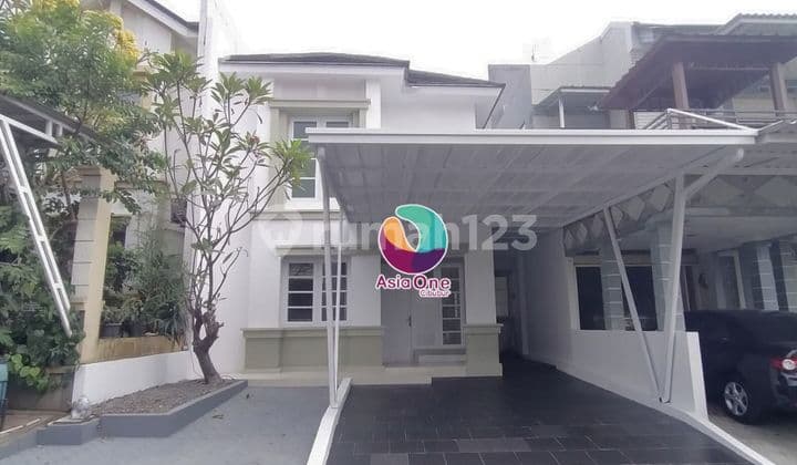 2-Storey House with SHM Near Mall