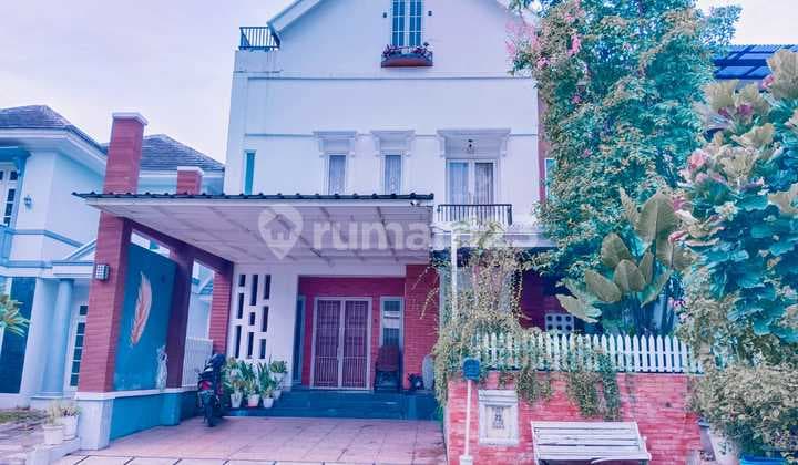 Rumah Furnished Bagus Di Cibubur Dekat Mal