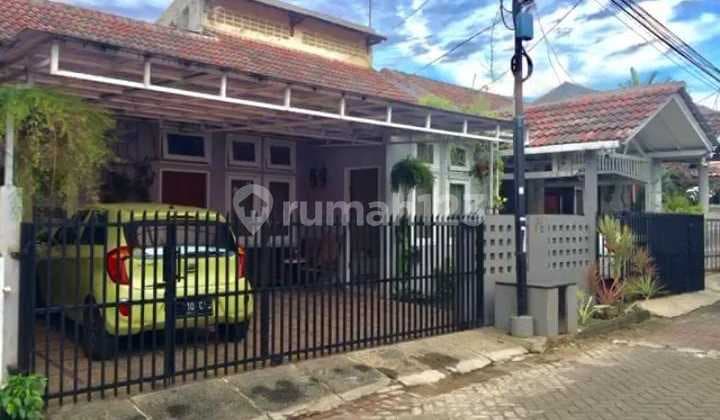 Rumah Bagus SHM di Cibubur