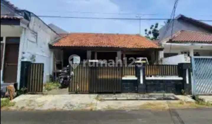 Strategic Landed House. In Cipete Near MRT