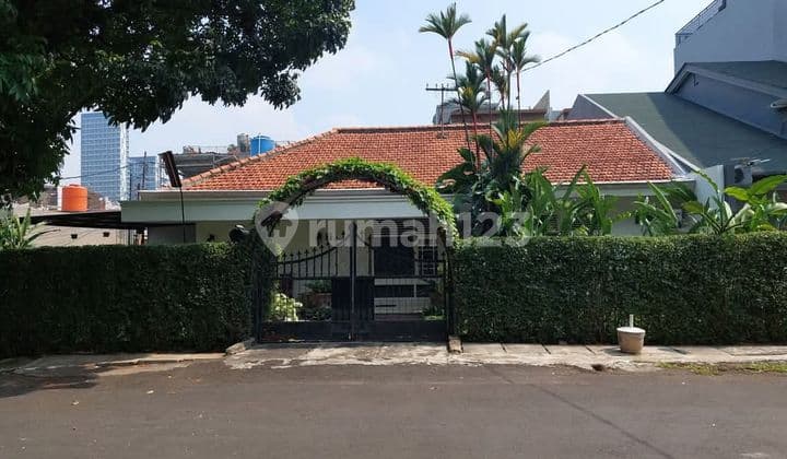 Rumah Pancoran Timur Dalam Komplek Bagus. Jalan Komplek Lebar