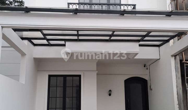 Rumah Dijual Brand New American Clasic Di Lebak Bulus