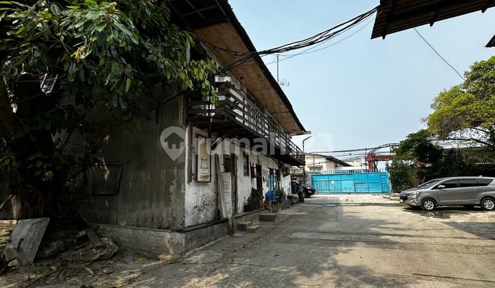 Jual Gudang Kapuk Kamal Raya. Strategis. Kontainer 40ft. Shm