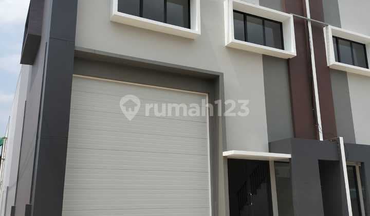 For Rent: Warehouse in Era Prima Warehouse Area, Good Condition Warehouse with Office on the 2nd Floor