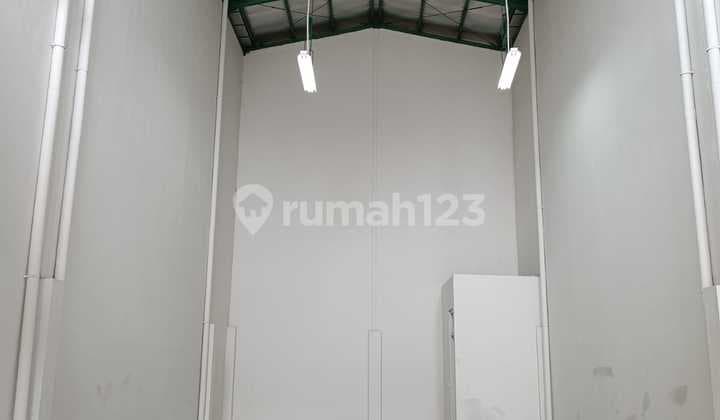 Dijual Murah Gudang Cantik The Store di Green Lake City Lokasi Strategis