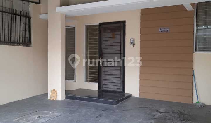 Dijual Rumah Cantik...kepoin Ajaahh